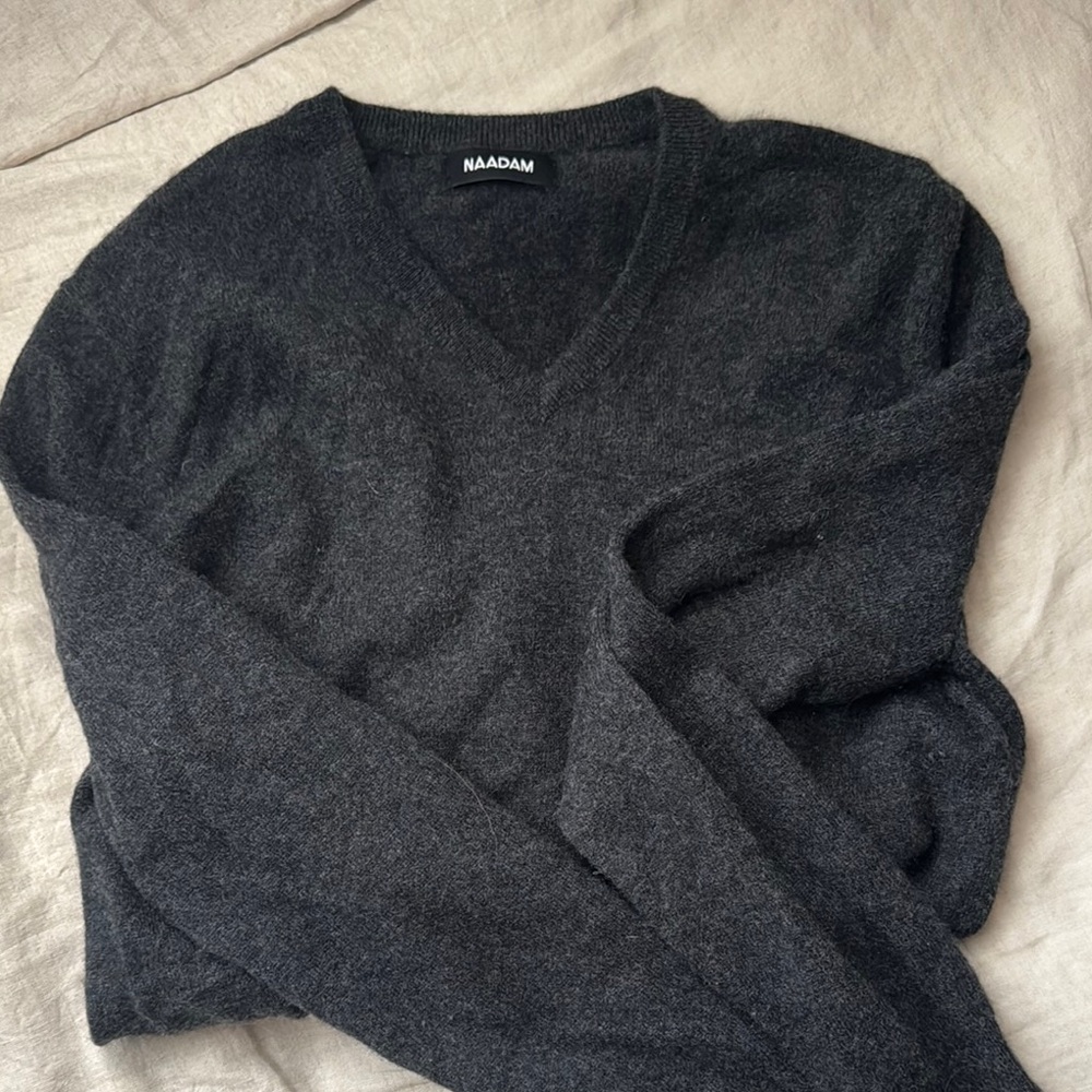 Naadam women’s Gray Sweater size s